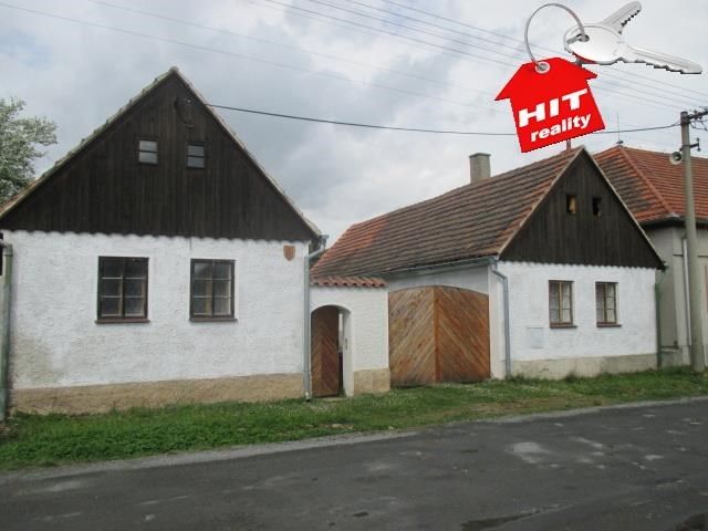 Prodej rodinného domu - usedlosti 3+1 a 2+1, Plzeň - Jih
