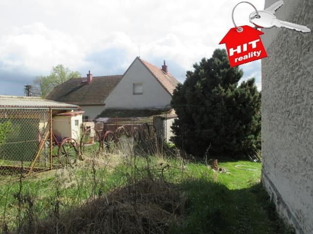 Prodej rodinného domu - usedlosti 3+1 a 2+1, Plzeň - Jih