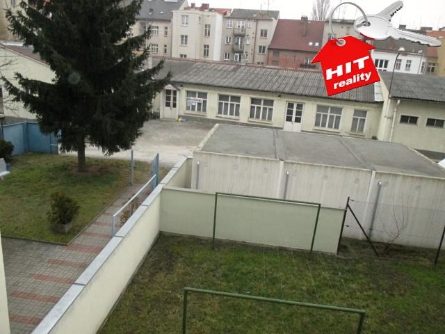 Prodej rekonstruovaného, vybaveného bytu 2+1 v Plzni Zámečnické ul.