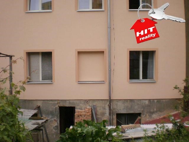 Pronájem bytu 2+1 v Plzni na Slovanech