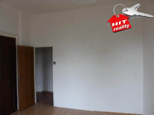 Pronájem bytu 1+1, 42m2, J. Š. Baara, České Budějovice