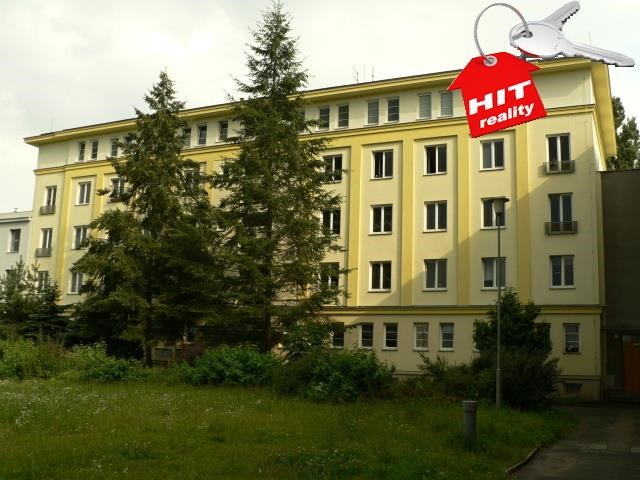 Pronájem bytu 1+1 v Plzni, 47 m2 na Slovanech po rekonstrukci