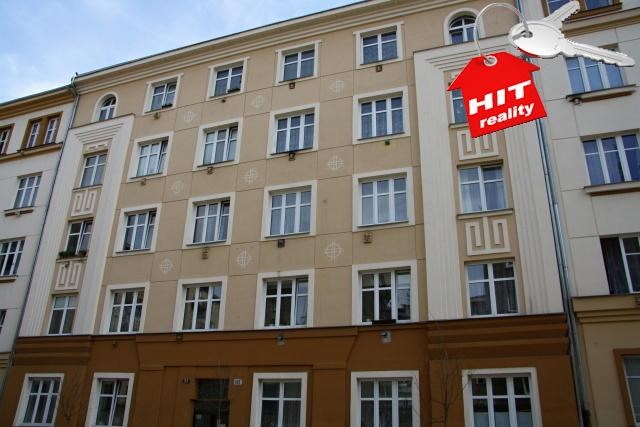 Prodej pečlivě rekonstruovaného bytu  2+kk 61 m2 v Plzni na Slovanech