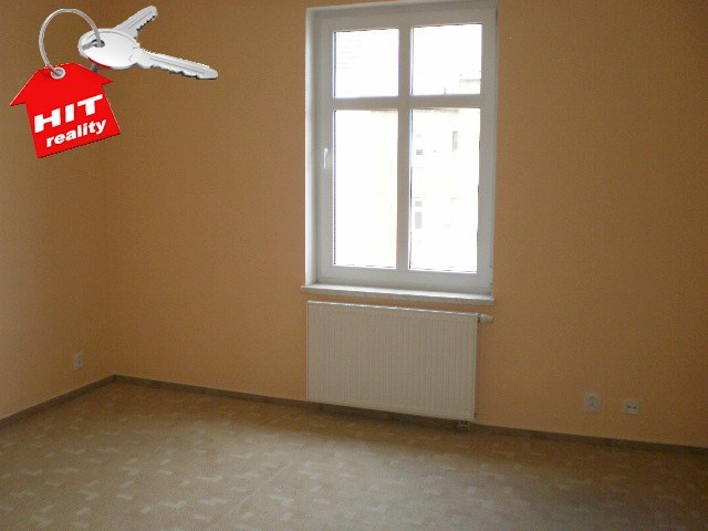 Pronájem rekonstruovaného bytu 2 + kk v Plzni
