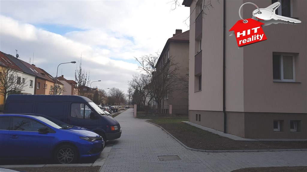 Prodej bytu 2+1 s balkonem v Plzni na Slovanech Chválenická ulice